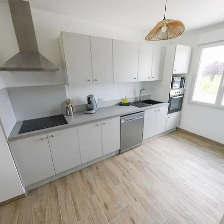 Chez Jean-paul - Rez De Jardin Et Parking Tatil Evi